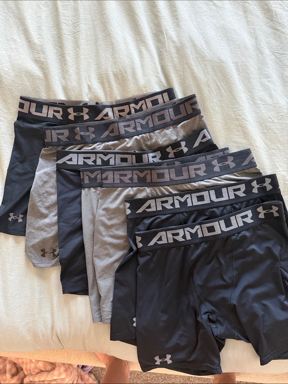 Under Armour Men’s Boxer Briefs 7-Pack - Black & Gray